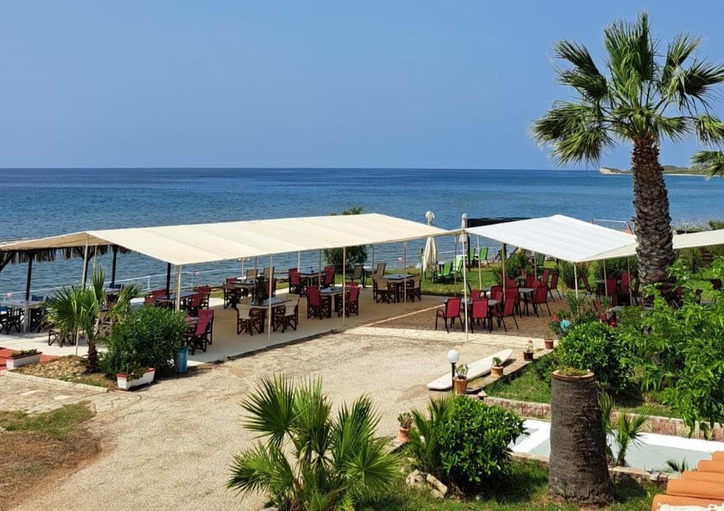 Kefalonia Beach Hotel & Bungalows Lixouri Exterior photo